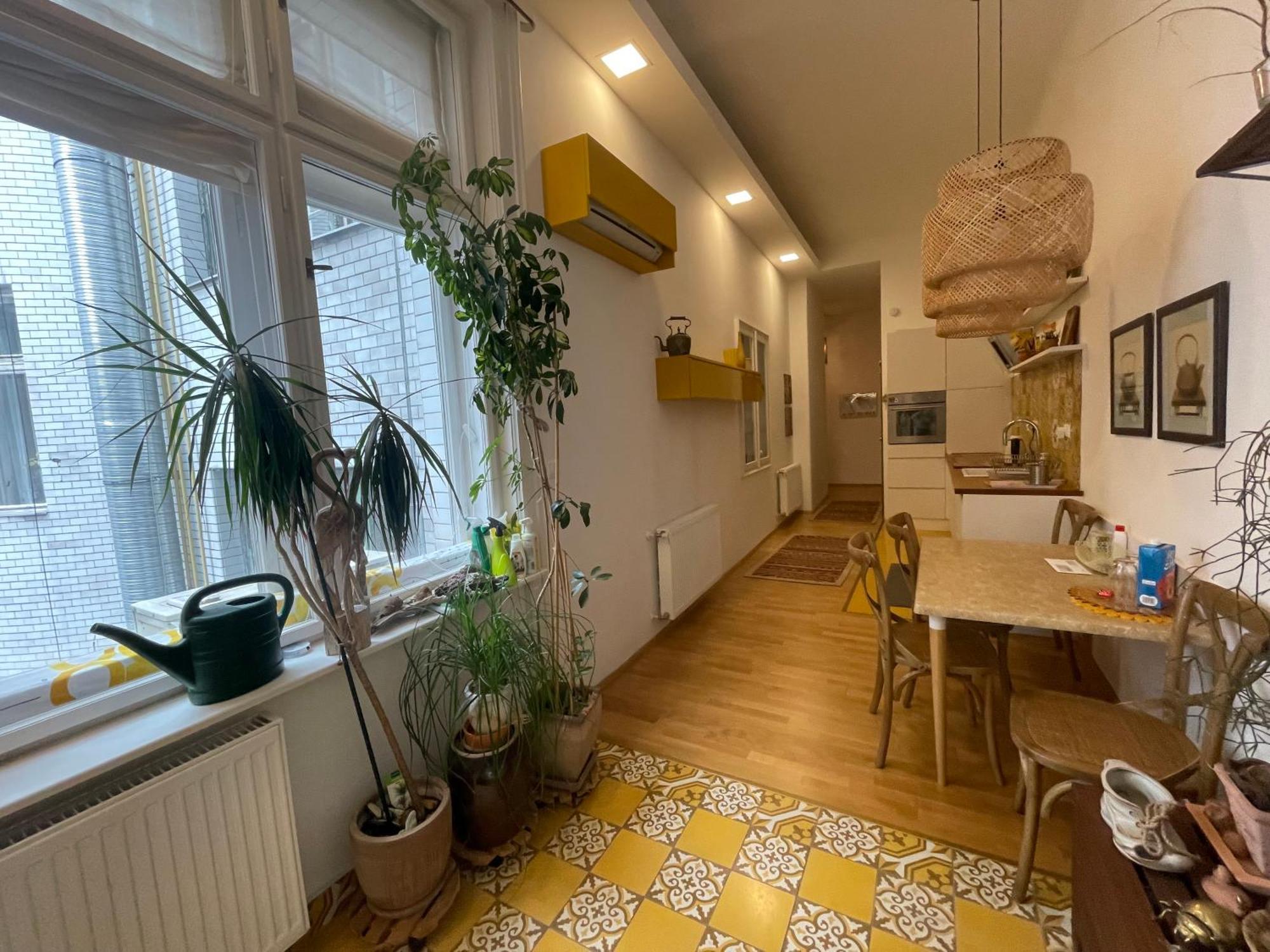 Amber Pearl Apartment 2 Rooms And 2 Bathrooms At Kalvin Square Будапеща Екстериор снимка